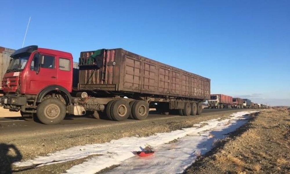 Тавантолгой-Гашуунсухайтын замаар 5147 автомашин нүүрс тээвэрлэж байна