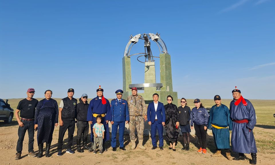 Бүрэн Монгол төсөл Сүхбаатар аймагт гэгээлэг сайхан үйл хийжээ