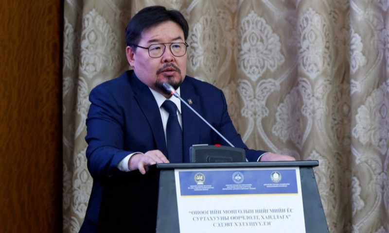 Г.Занданшатар: Нийгмийн ёс зүйн төлөвшлийг төрийн алба манлайлах учиртай