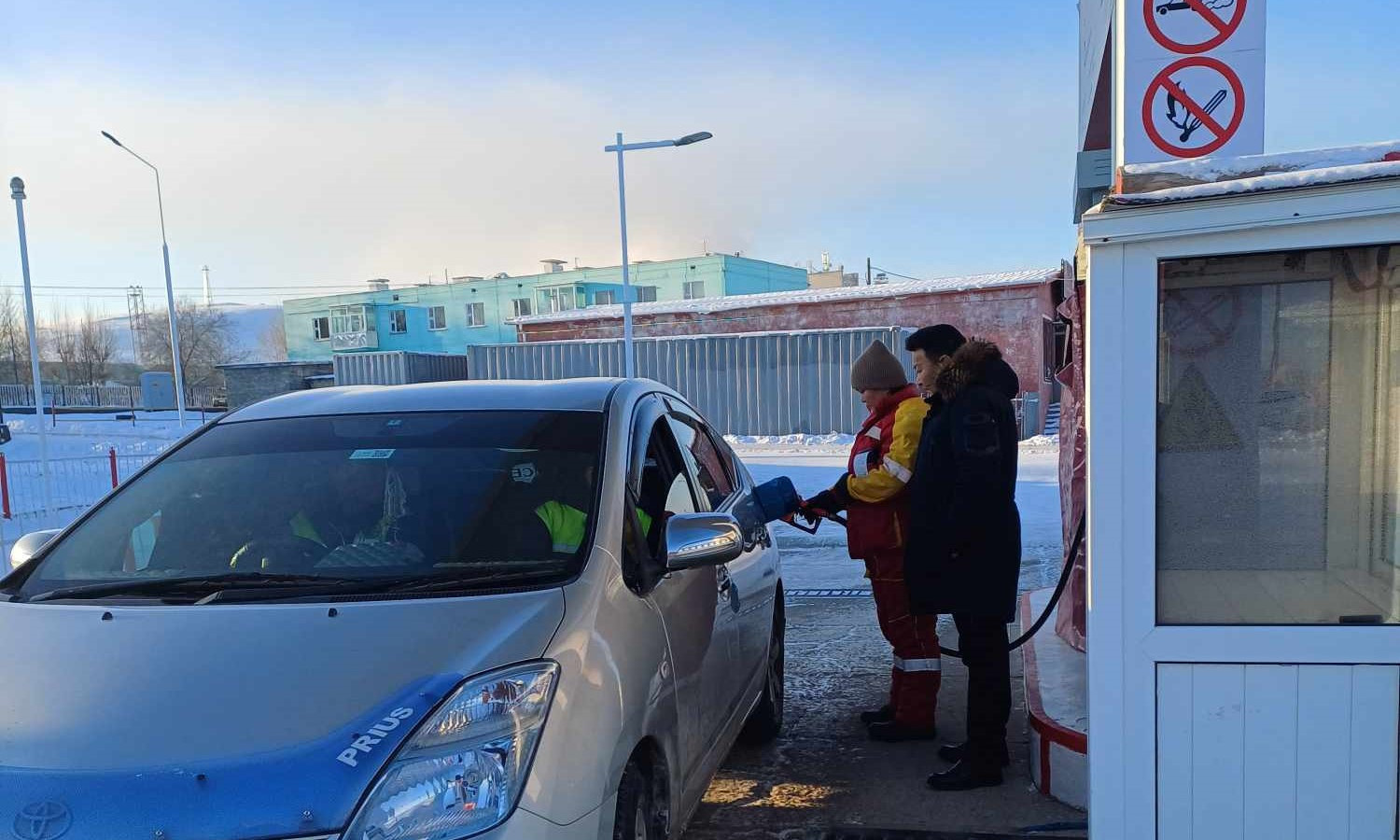 Орхон аймаг дахь шатахуун түгээх станцуудад хяналт, шалгалт хийлээ