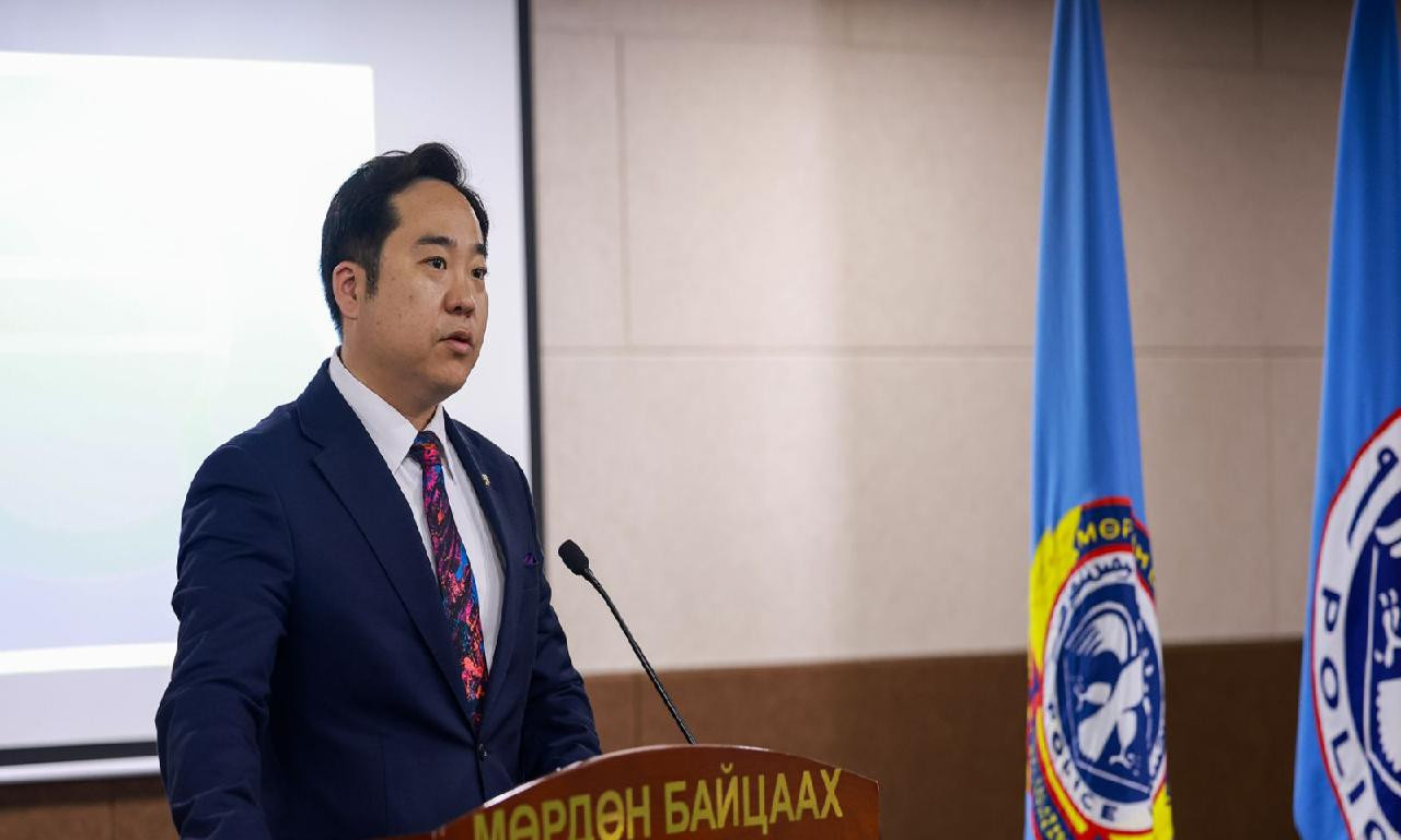 “ХҮНИЙ ЗАН ҮЙЛЭЭР АЮУЛ ЗАНАЛХИЙЛЛИЙГ ТАНЬЖ МЭДЭХ" СУРГАЛТ БОЛЖ БАЙНА