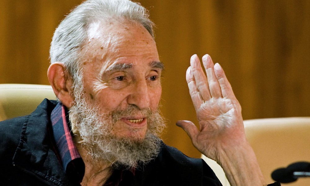 Кубийн хувьсгалын эцэг Фидель Кастро 90 насандаа таалал төгслөө
